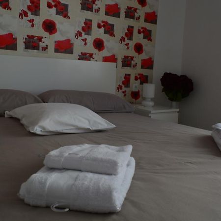 Arena'S Apartament Валенсия Экстерьер фото